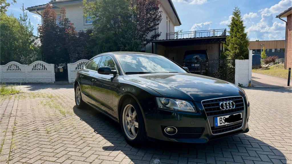 Audi A5 275.000 km 4.900 &euro; Braunschweig 38116
