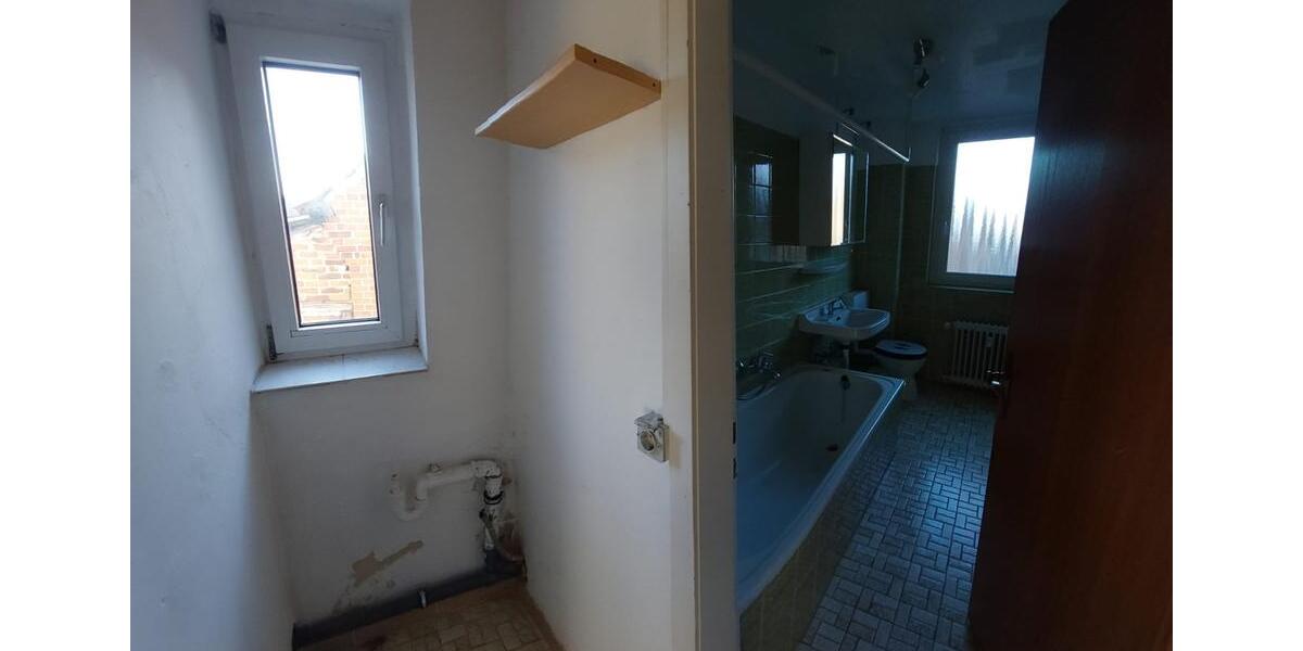 Etagenwohnung Königslutter am Elm - 2 Zimmer, 70 m&sup2;, 400&euro; | Angebot:25908316