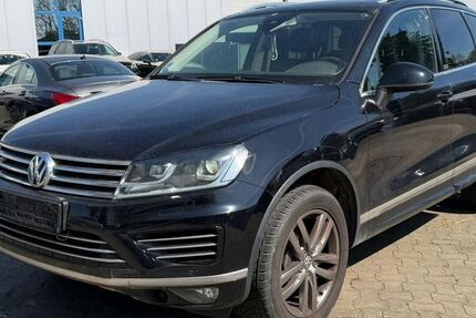 VW Touareg 310.024 km 11.990 &euro; Braunschweig 38122
