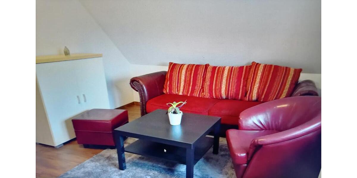 Dachgeschoßwohnung Wasbüttel - 2 Zimmer, 65 m&sup2;, 600&euro; | Angebot:24378109