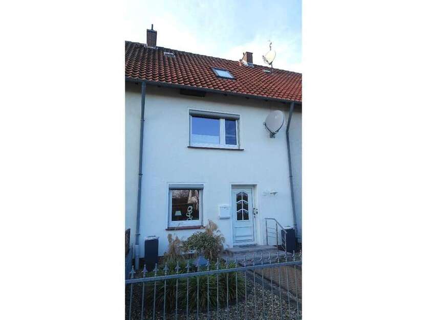 Haus zum Kaufen in Uetze Dollbergen 199.000 € 72 m²