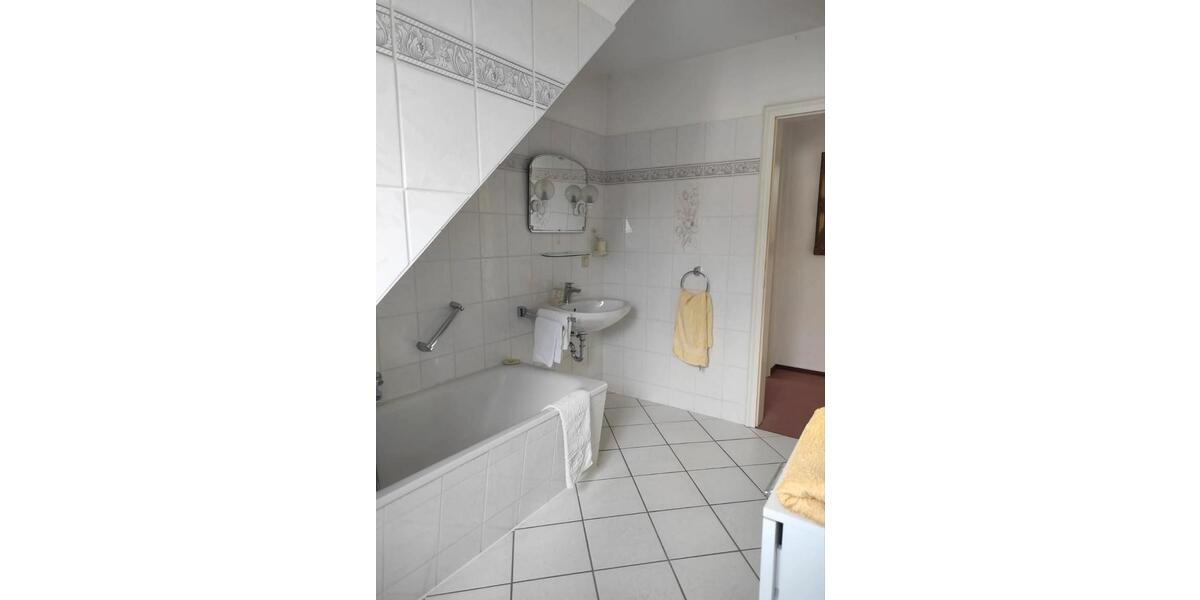Einfamilienhaus Edemissen - 6 Zimmer, 210 m&sup2;, 409.000&euro; | Angebot:26639911