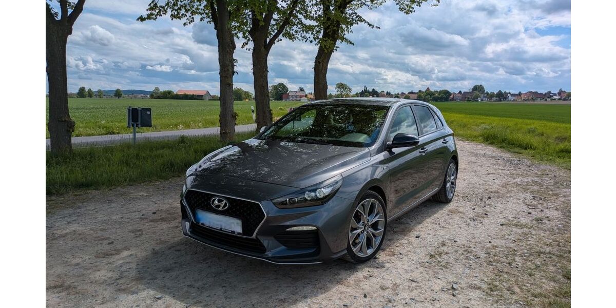 Hyundai i30 91.800 km 14.000 &euro; Wolfenbüttel 38302