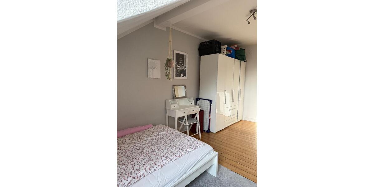 Dachgeschoßwohnung Braunschweig Östliches Ringgebiet - 3 Zimmer, 66 m&sup2;, 560&euro; | Angebot:25867767