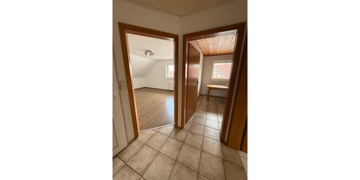 Etagenwohnung Isenbüttel - 1 Zimmer, 64 m&sup2;, 750&euro; | Angebot:26576102