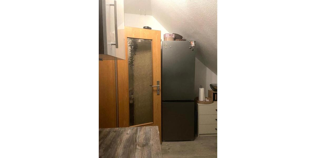 Dachgeschoßwohnung Braunschweig Wabe-Schunter-Beberbach - 2.5 Zimmer, 90 m&sup2;, 810&euro; | Angebot:24591660