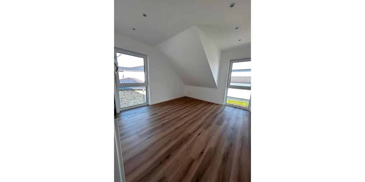 Doppelhaushälfte Peine Südstadt - 4 Zimmer, 135 m&sup2;, 1.850&euro; | Angebot:25628522