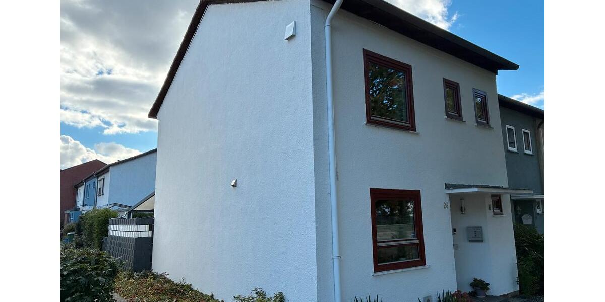 Reihenhaus Braunschweig Heidberg-Melverode - 4 Zimmer, 90 m&sup2;, 1.800&euro; | Angebot:27619077