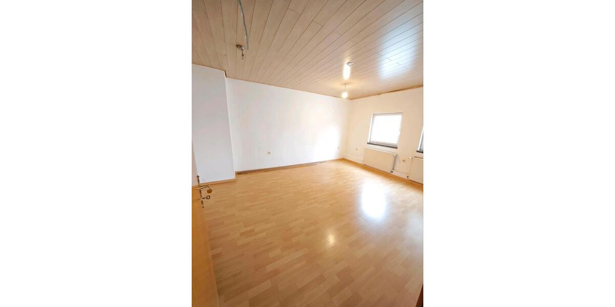 Etagenwohnung Ilsede - 4 Zimmer, 95 m&sup2;, 750&euro; | Angebot:24979500