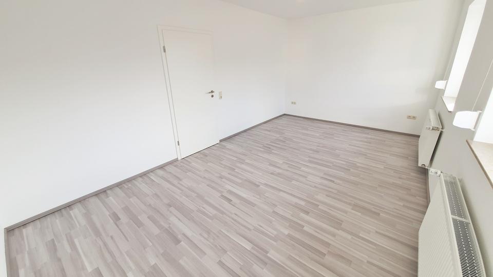 Reihenhaus Peine - 4 Zimmer, 100 m&sup2;, 1.135&euro; | Angebot:24960910