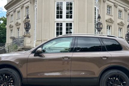 VW Touareg 106.000 km 20.700 &euro; Braunschweig 38100