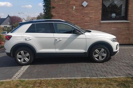 VW T-Roc 15.500 km 27.190 &euro; Königslutter 38154