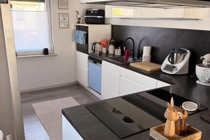 Haus Königslutter am Elm - 3 Zimmer, 130 m&sup2;, 1.300&euro; | Angebot:26461234