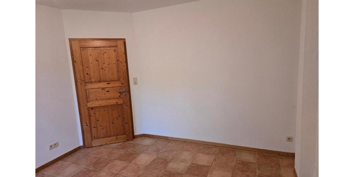 Erdgeschoßwohnung Adenbüttel - 3 Zimmer, 83 m&sup2;, 690&euro; | Angebot:25542313