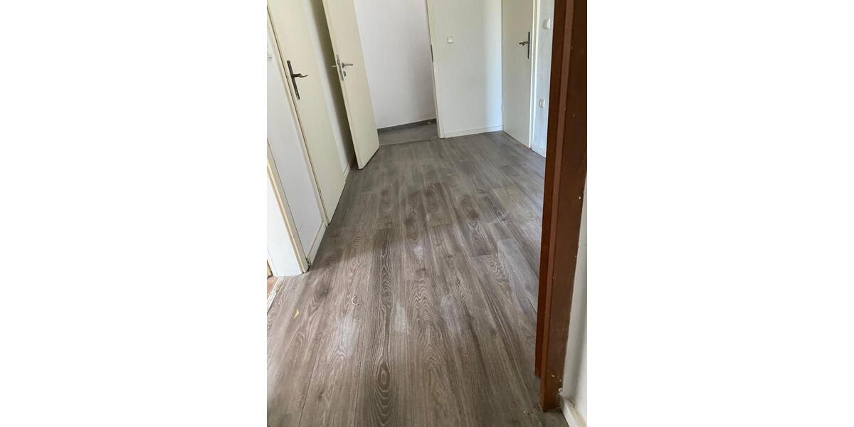 Erdgeschoßwohnung Wolfsburg Alt-Wolfsburg - 5 Zimmer, 105 m&sup2;, 980&euro; | Angebot:26358887