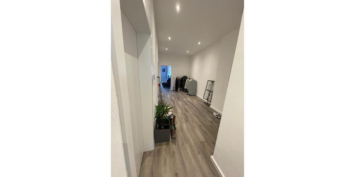 Etagenwohnung Braunschweig Lehndorf-Watenbüttel - 4 Zimmer, 100 m&sup2;, 1.520&euro; | Angebot:25963598