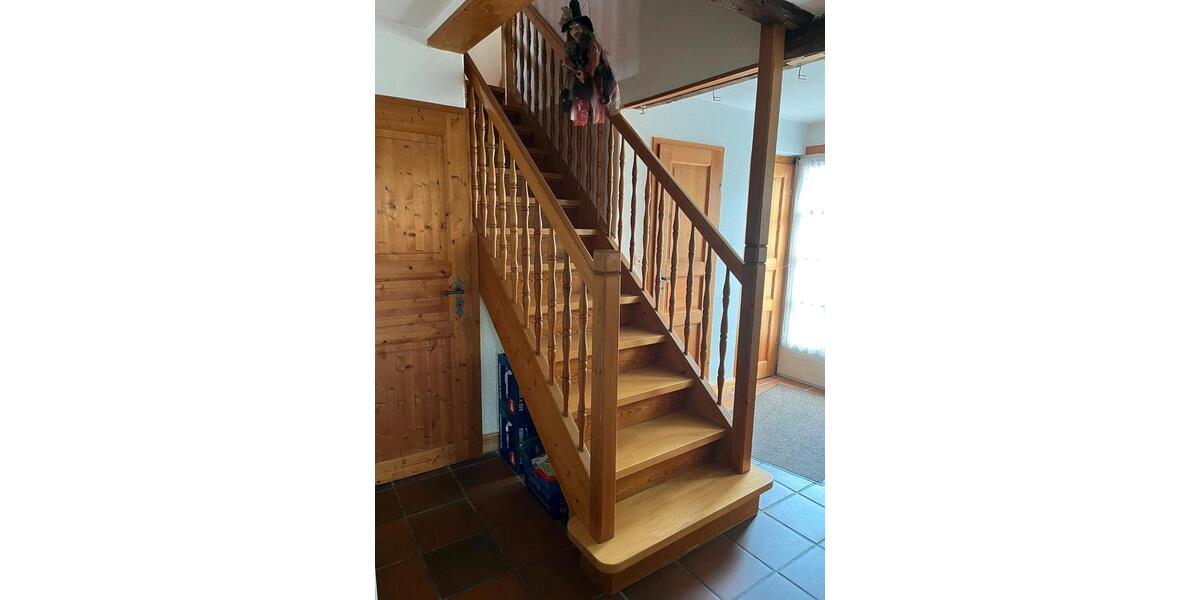 Etagenwohnung Söhlde - 5 Zimmer, 130 m&sup2;, 1.040&euro; | Angebot:25417193