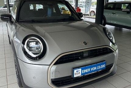 Mini Cooper C 8.155 km 26.830 &euro; Salzgitter 38228