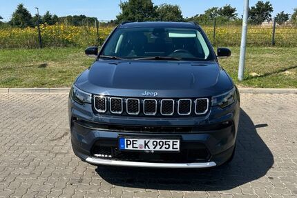 Jeep Compass 20.500 km 18.999 &euro; Peine 31228
