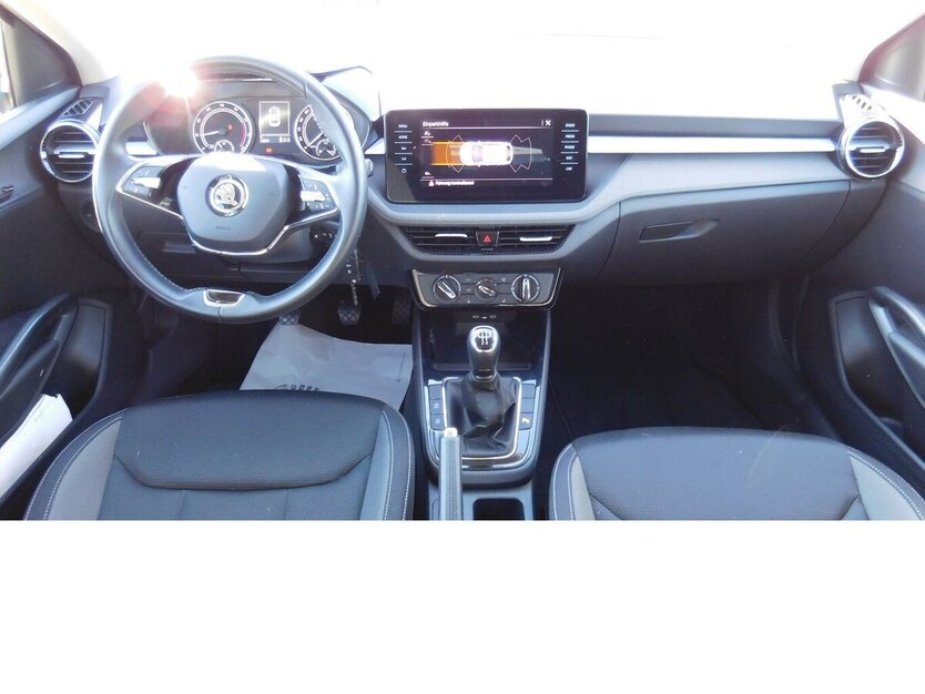 Skoda Fabia 1.0 Ambion TSI BMT 4TRG Klima Navi 14.100 km 17.390 € Vordorf 38533