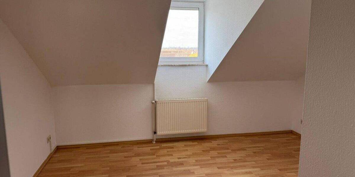Etagenwohnung Salzgitter Thiede - 3 Zimmer, 120 m&sup2;, 700&euro; | Angebot:26929404