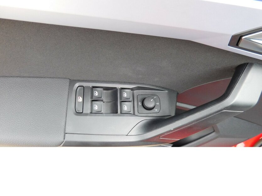 Seat Arona 1.0 FR-Line TSI BMT Navi Klima Alu 8.500 km 17.990 € Vordorf 38533