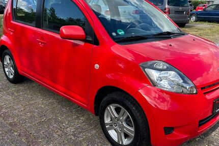 Daihatsu Sirion 105.583 km 2.750 &euro; Salzgitter 38226