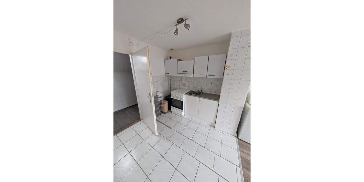 Dachgeschoßwohnung Braunschweig Broitzem - 2 Zimmer, 42 m&sup2;, 460&euro; | Angebot:24848856