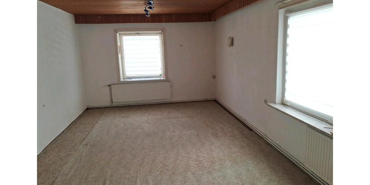 Einfamilienhaus Liebenburg - 7.5 Zimmer, 130 m&sup2;, 130.000&euro; | Angebot:24828185