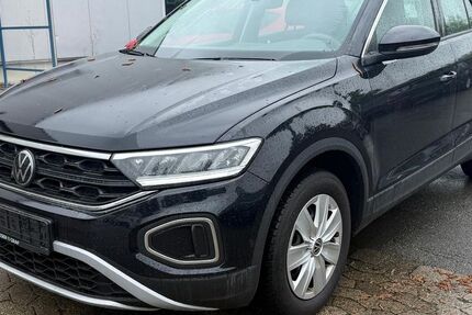 VW T-Roc 100.172 km 14.990 &euro; Braunschweig 38122