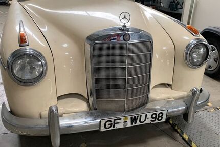 Mercedes-Benz 220 99.999 km 31.500 € Lehre OT Wendhausen 38165