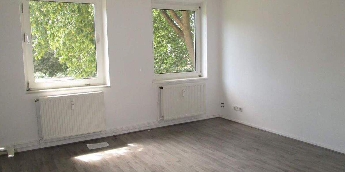 Etagenwohnung Salzgitter Lebenstedt - 2 Zimmer, 57 m&sup2;, 344&euro; | Angebot:25694940