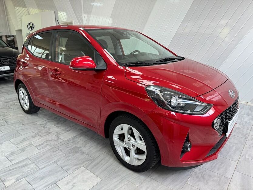i10