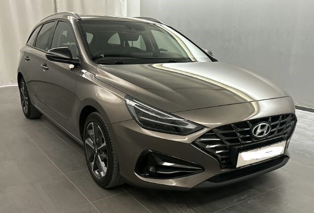 Hyundai i30 51.277 km 18.950 € Salzgitter 38229