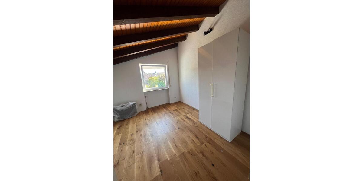 Reihenhaus Braunschweig Lehndorf-Watenbüttel - 6 Zimmer, 226 m&sup2;, 450.000&euro; | Angebot:24707297