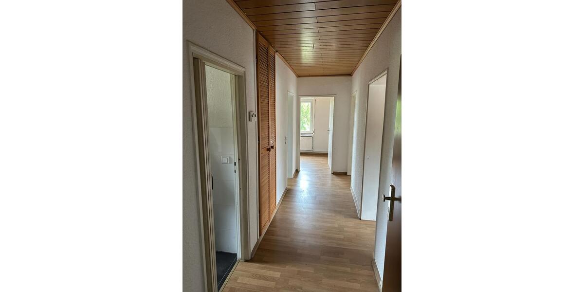 Etagenwohnung Salzgitter Ortschaft Südost - 4 Zimmer, 73 m&sup2;, 700&euro; | Angebot:26655646