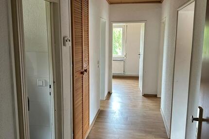 Wohnung Salzgitter Ortschaft Südost - 4 Zimmer, 73 m&sup2;, 700&euro; | Angebot:26655646