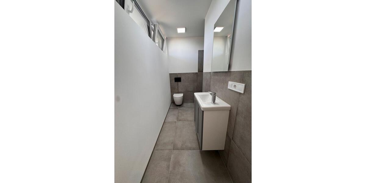 Bungalow Braunschweig Lehndorf-Watenbüttel - 5 Zimmer, 139 m&sup2;, 1.950&euro; | Angebot:27609347