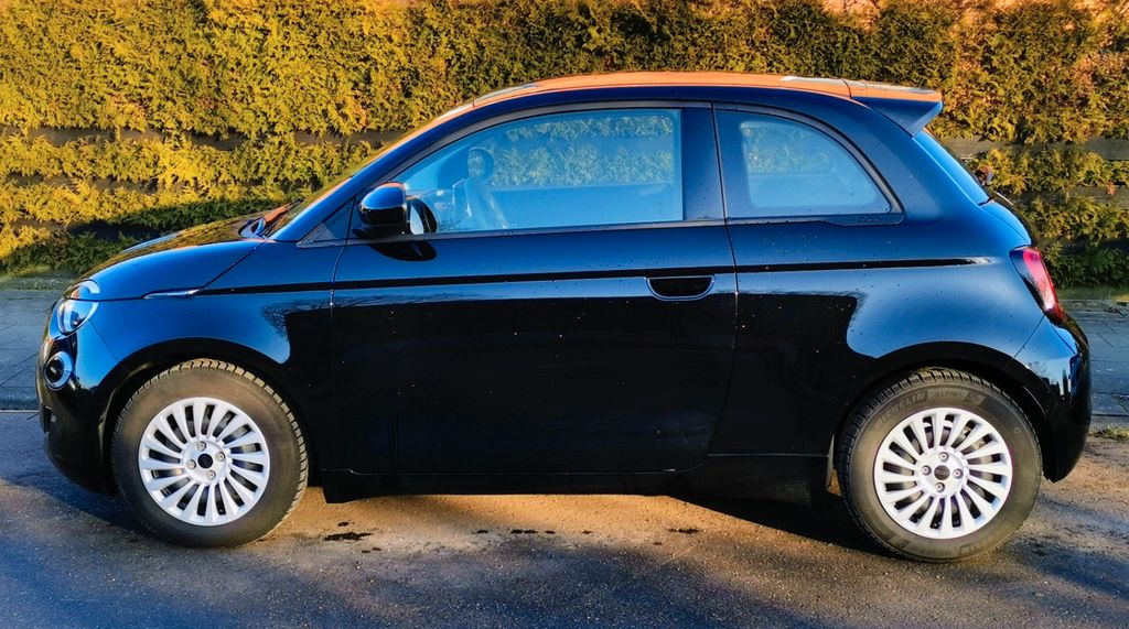 Fiat 500e 26.000 km 12.900 &euro; PEINE 31224