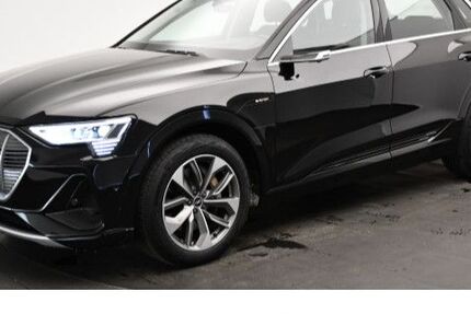 Audi e-tron 79.350 km 32.690 &euro; Wolfsburg 38440