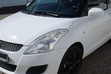 Suzuki Swift 133.476 km 4.500 &euro; Wolfsburg 38444
