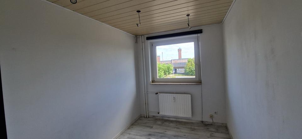 Etagenwohnung Braunschweig Lehndorf-Watenbüttel - 3.5 Zimmer, 83 m&sup2;, 199.000&euro; | Angebot:27622247