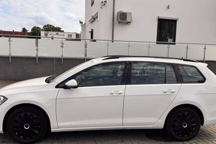 VW Golf 102.252 km 11.750 &euro; Salzgitter-Lebenstedt 38226