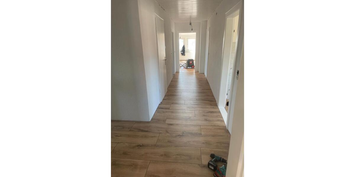 Etagenwohnung Cremlingen - 4 Zimmer, 85 m&sup2;, 850&euro; | Angebot:26383577