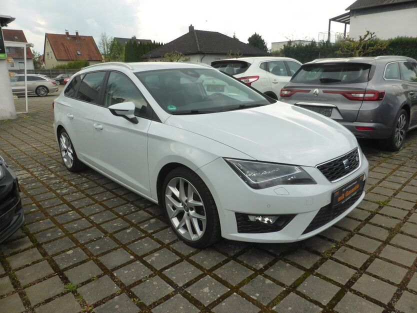 Seat Leon 131.000 km 11.890 € Wolfenbüttel 38304
