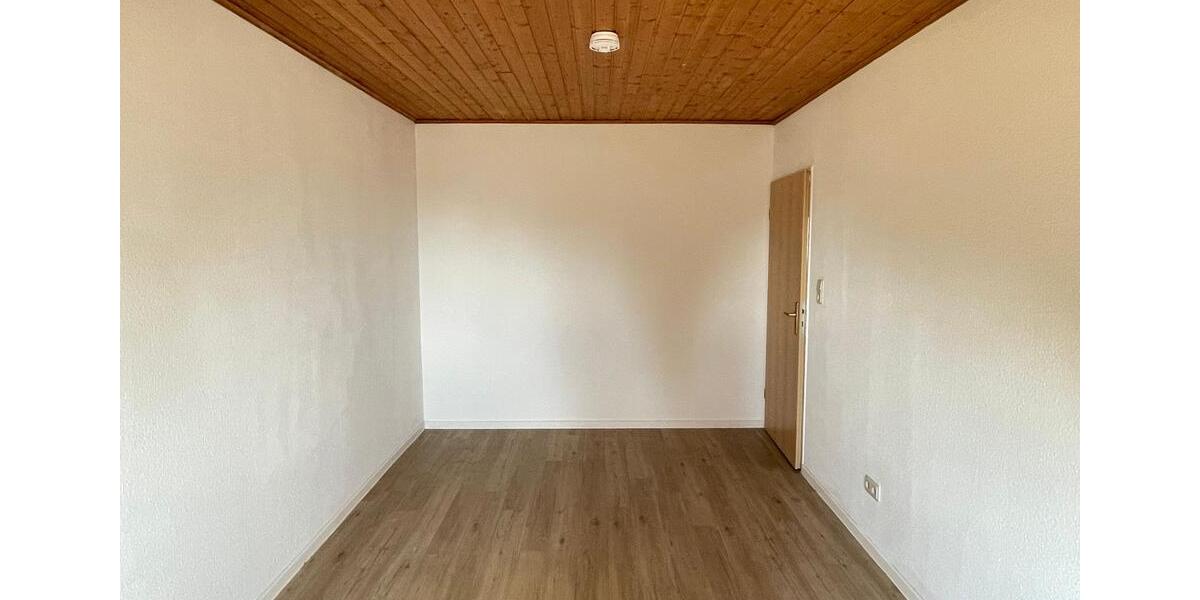 Etagenwohnung Salzgitter Ortschaft Südost - 3 Zimmer, 68 m&sup2;, 400&euro; | Angebot:26166527
