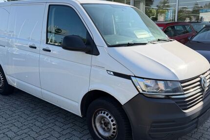 VW T6 Transporter 215.000 km 10.990 &euro; Braunschweig 38116