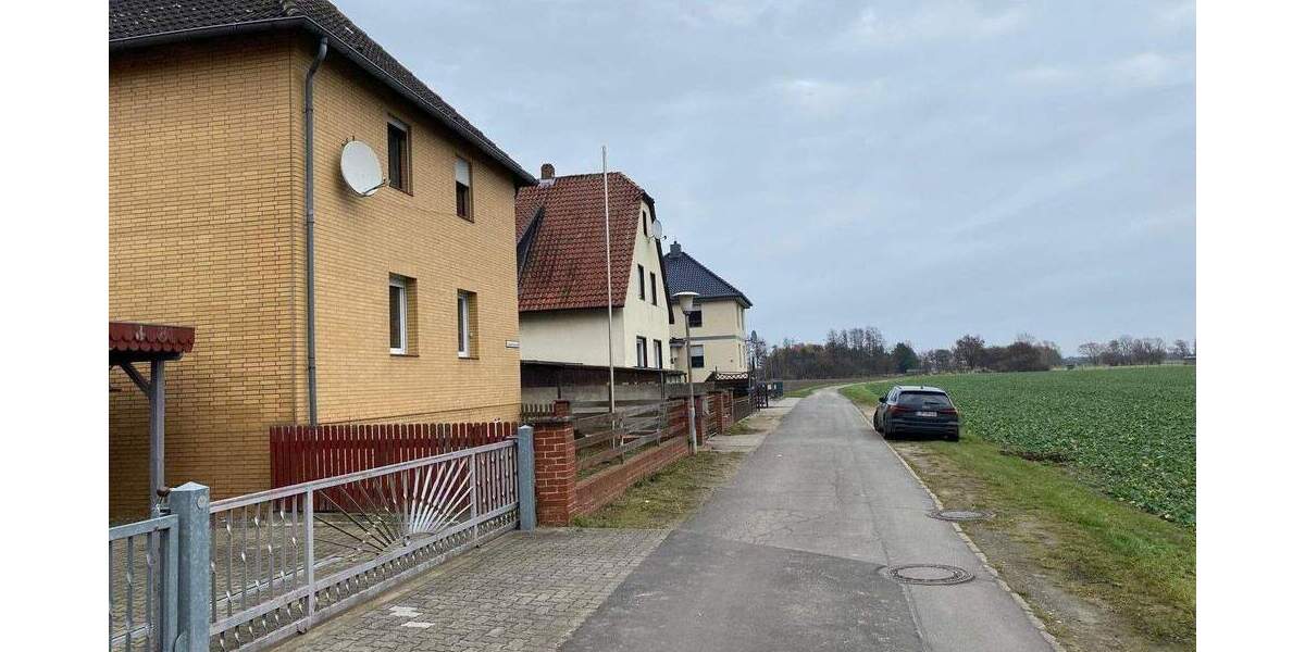 Einfamilienhaus Peine Duttenstedt - 8 Zimmer, 152 m&sup2;, 175.000&euro; | Angebot:25736898