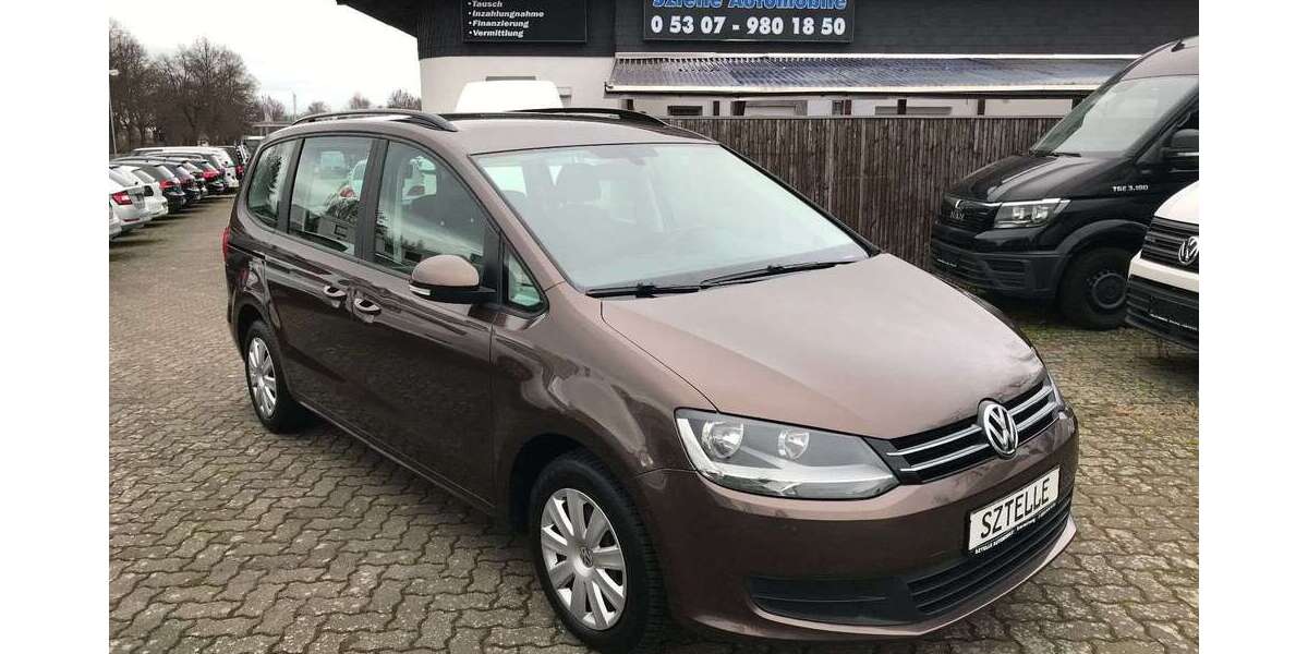 VW Sharan 208.261 km 7.999 &euro; Braunschweig 38110