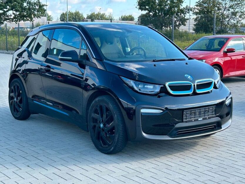 i3